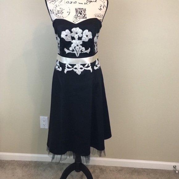 ASOS Dresses & Skirts - ASOS UK Satin Strapless & Embroidered Dress size 8